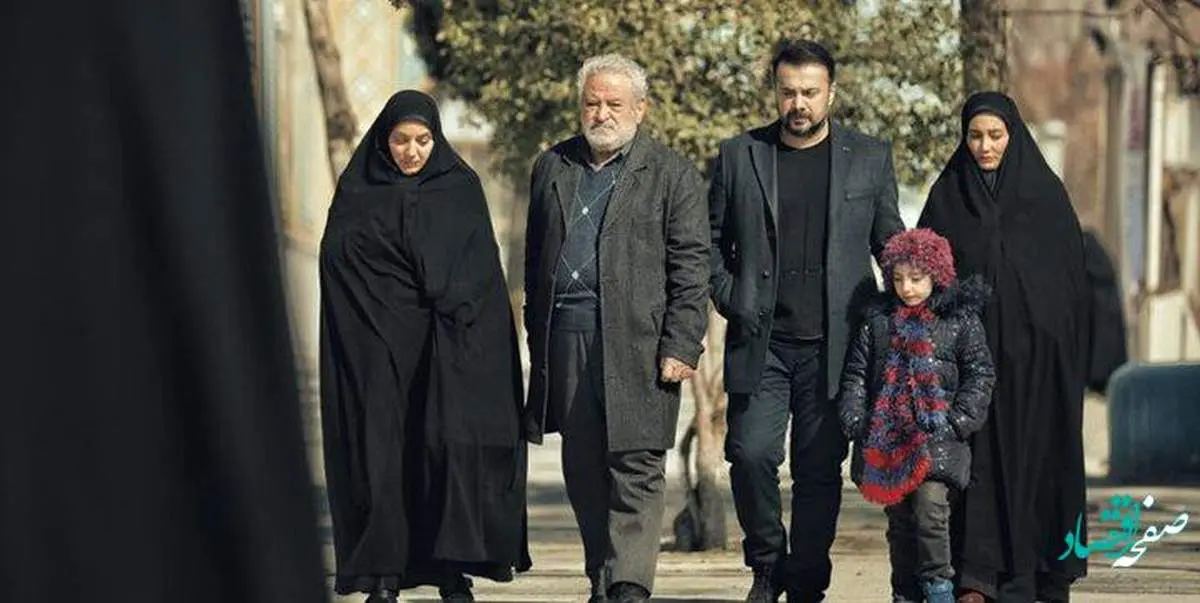 خلاصه داستان قسمت آخر سریال بی همگان