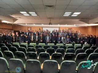 برگزاری نشست هم اندیشی رئیس کل بیمه مرکزی و دبیرکل سندیکای بیمه گران با شبکه فروش استان گیلان
