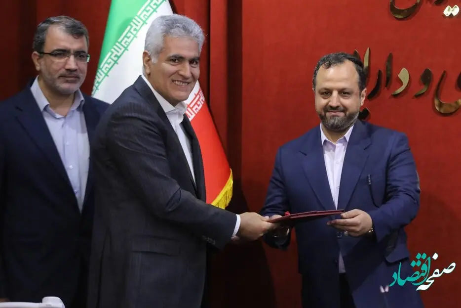 پست بانک ایران به عنوان برترین بانک دولتی و دستگاه اجرایی برتر در جشنواه شهید رجایی انتخاب شد