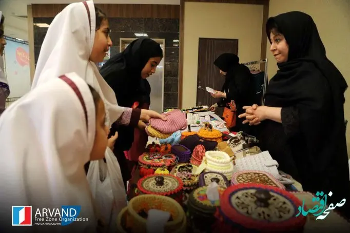 استقبال از تولیدات صنایع دستی در نمایشگاه «رویش اروند»