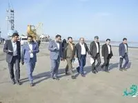 بازدید دبیر شورای عالی مناطق آزاد و ویژه اقتصادی کشور از بندر کاسپین
