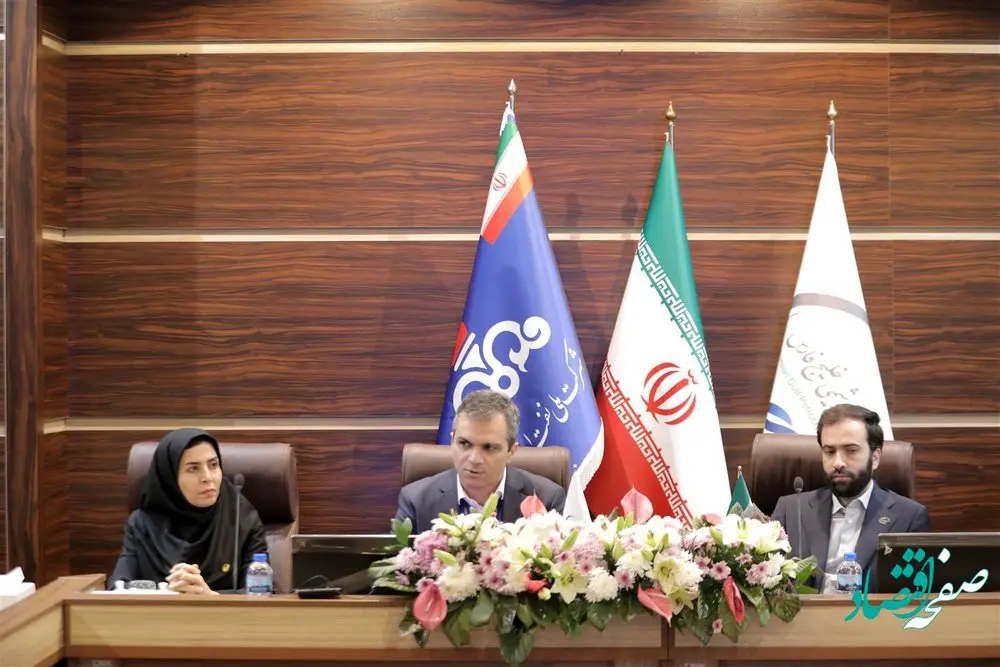 برگزاري نشست مشترک شرکتهای دانشبنیان و مدیران صنعت پتروشیمی در روز دوم نمايشگاه پتروفن