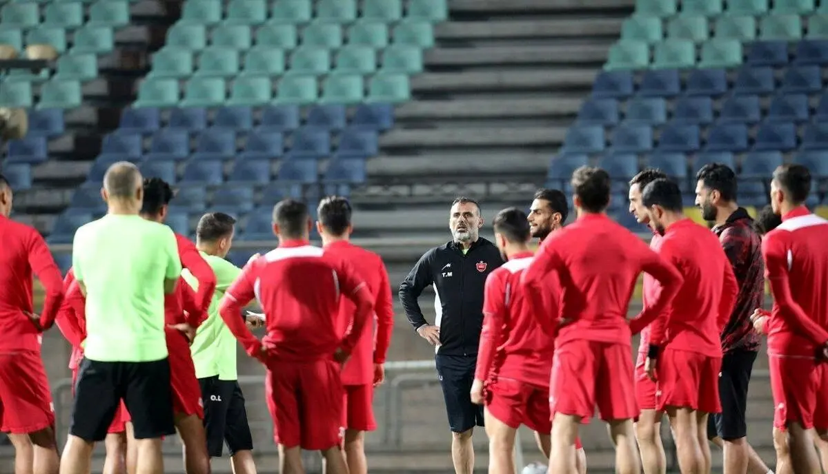 کار سخت یحیی و پسرانش / تا پایان آذر هر پنج روز یک بازی 