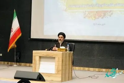 شهید سلیمانی ولایتمدار با بصیرت و عاشق شهادت بود