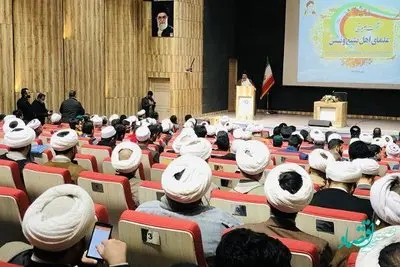 نشست بصیرتی علمای اهل تشیع و تسنن در منطقه آزاد ماکو برگزار شد