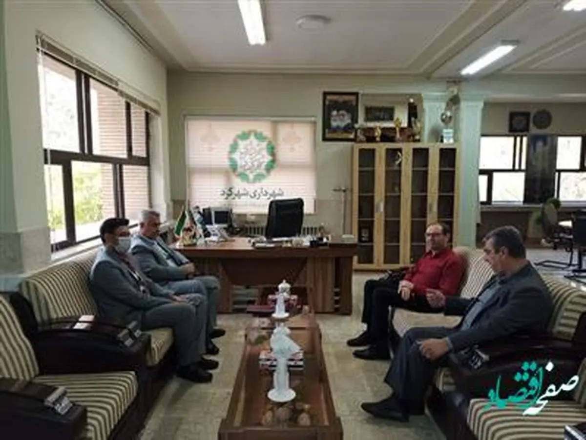 خدمترسانی به پاکبانان نشانه همت بانک قرضالحسنه مهر ایران برای محرومیتزدایی است