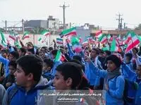 «سفیر انقلاب» در مدارس منطقه آزاد اروند به اجرای برنامه می‌پردازد