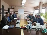 صنعت بانکداری و تولید دو بال پرواز اقتصاد کشور هستند