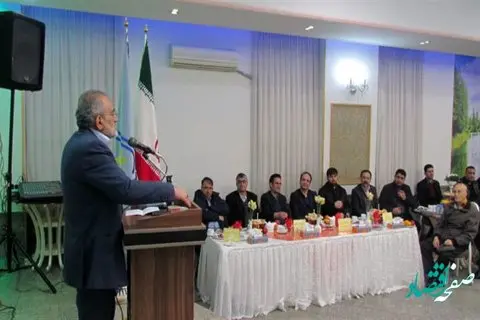 حضور معاون امور مجلس رئیسجمهور در مراسم گرامیداشت سالروز پیروزی انقلاب در شرکت رفاهگستر