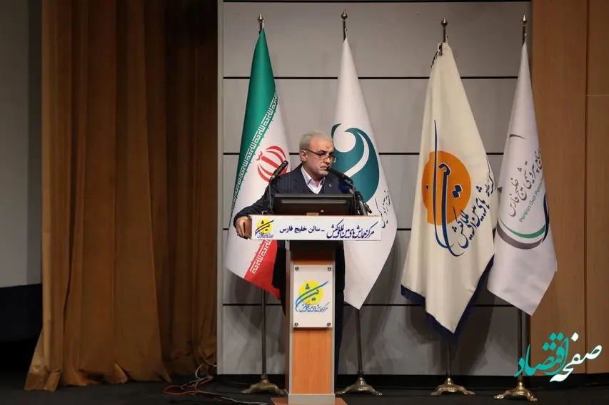 ۴۰ درصد ارز مورد نیاز کشور را صنعت پتروشیمی تامین میکند