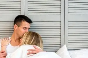 رابطه جنسی زن و شوهر در شب جمعه: فواید معنوی و تأثیرات آن از نگاه اسلام