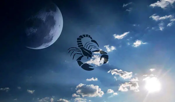 چه روزهایی از بهمن ماه ۱۴۰۲ قمر در عقرب است؟ قمر در عقرب بهمن ماه ۱۴۰۲