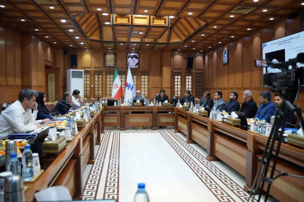 نشست تحقیق و توسعه هلدینگ پارسیان در پردیس؛ بررسی ارتقای کارگروه به مرکز تخصصی R&D