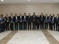 تجلیل بانک مرکزی از 22 رییس شعبه موفق بانک ملت