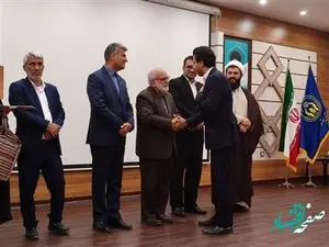 تقدیر رئیس کمیته امداد امام خمینی(ره) از بانک قرض‌الحسنه مهر ایران