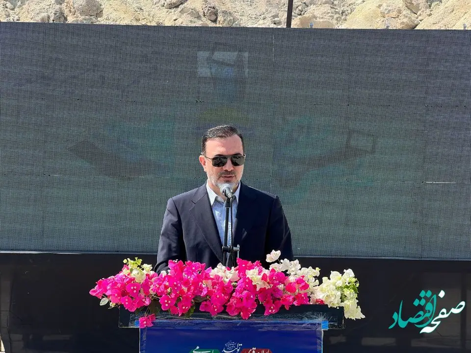 مسجد جامع امام علی (ع) شهر قشم نمادی از وحدت و همدلی امت اسلامی است