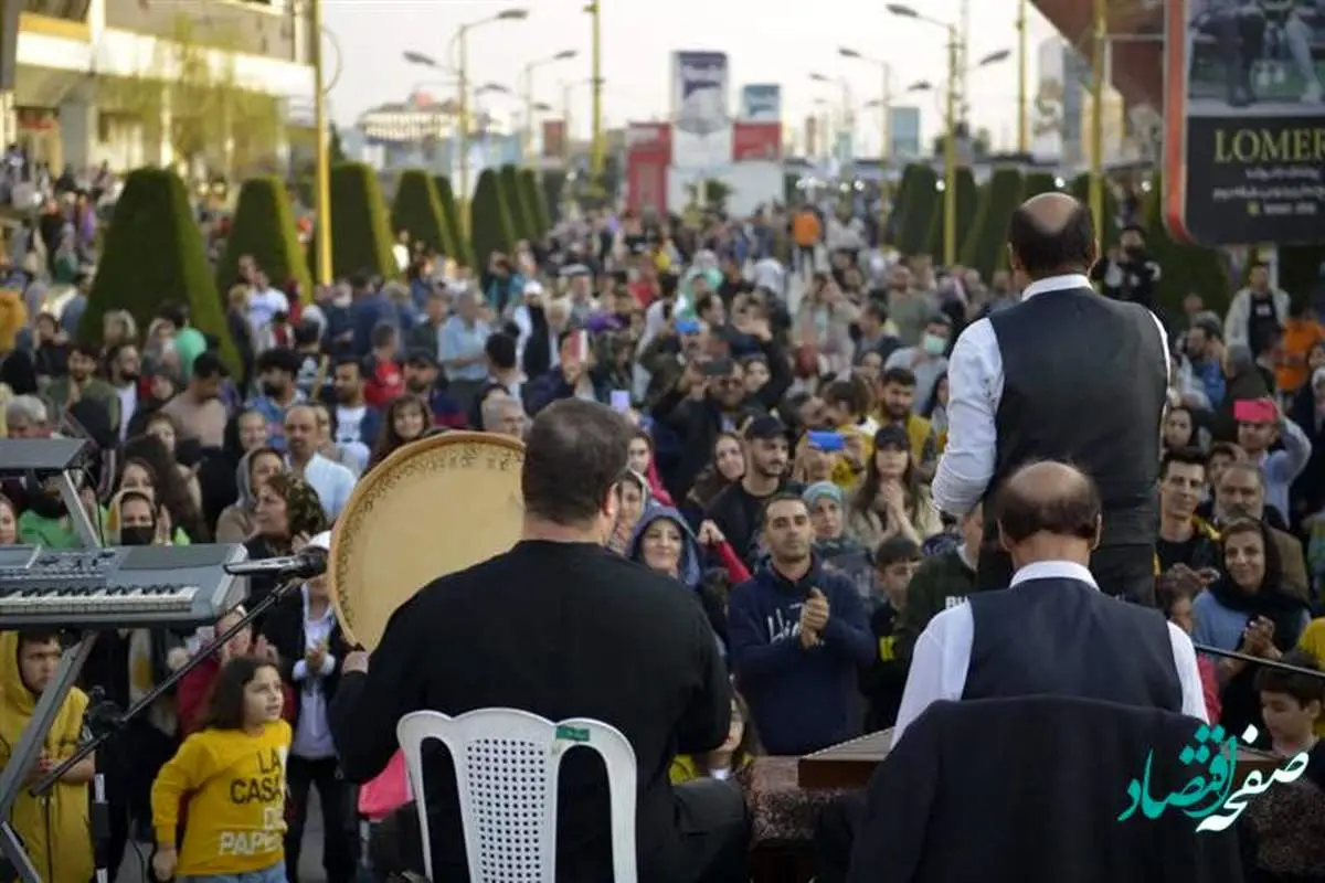 گردشگران نوروزی نیمه اول تعطیلات عید به ۷۰۰ هزار نفر رسید