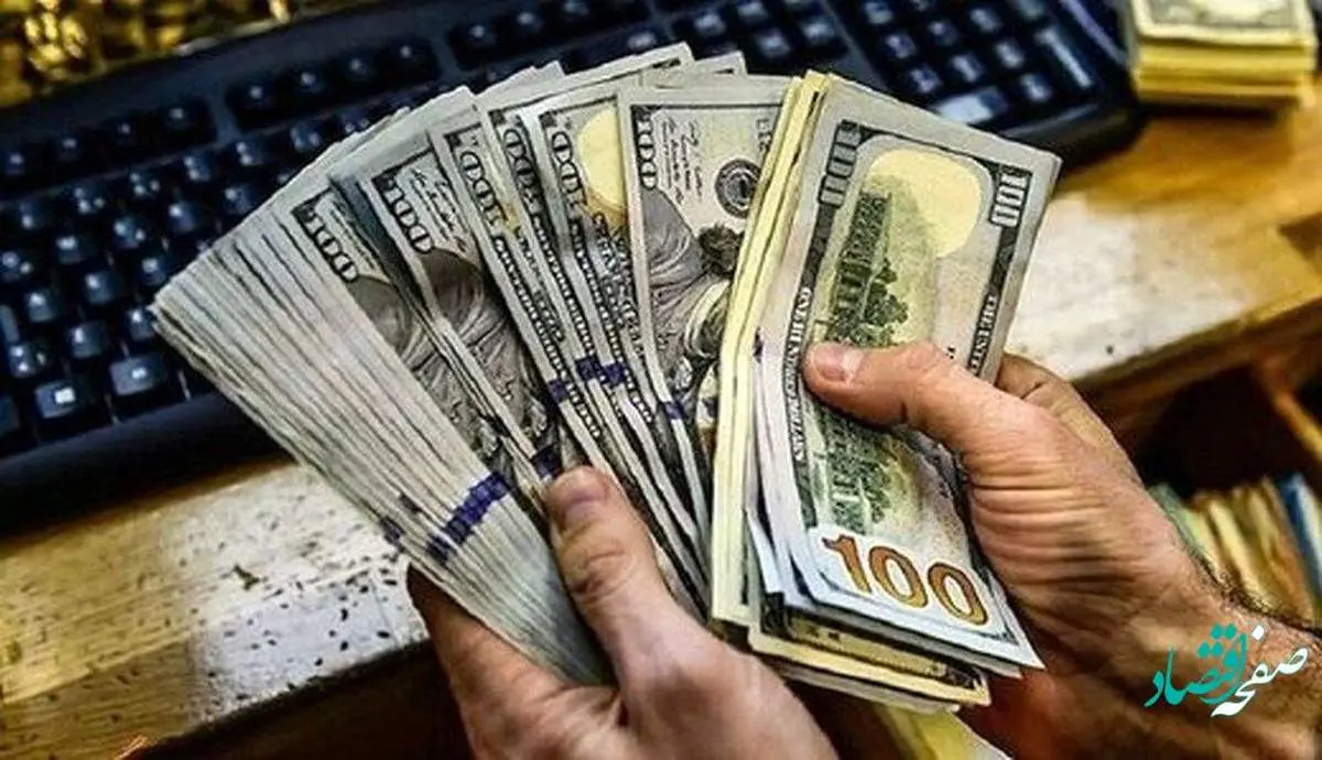 تحلیل کارشناسان از مسیر حرکت قیمت دلار در سال 1402