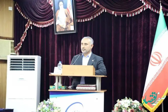 دکتر انصاری نیک: در طرح بزرگ «بندرامام نوین» روی امانت داری، تلاش و کوشش جامعه کارگری حساب کرده‌ایم