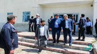 بازدید مدیر مجتمع مس سونگون از حوزه های برگزاری آزمون استخدامی شرکت مهندسی معدنی نوآوران مس