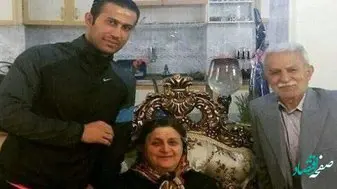 چرا مادر مهرداد اولادی مهاجم اسبق پرسپولیس فوت کرد؟ 