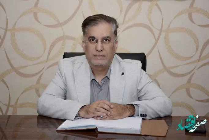 آقای غریب نوازان، رضا!