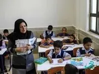 زمان دقیق واریز حقوق بزرگ معلمان اعلام شد | هدیه ویژه وزیر به فرهنگیان 