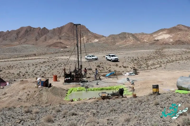 آغاز عملیات حفاری مغزه گیری اکتشافی در محدوده پلی متال درح