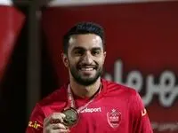 آیا ستاره نیمکت‌ نشین پرسپولیس شانسی برای ماندن دارد؟ | پرسپولیس این بازیکن را نمی خواهد؟ 