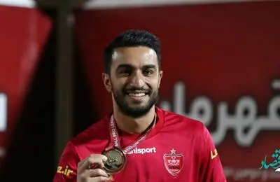آیا ستاره نیمکت‌ نشین پرسپولیس شانسی برای ماندن دارد؟ | پرسپولیس این بازیکن را نمی خواهد؟ 