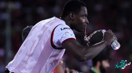 آقای بازیکن بمب پرسپولیس تاییدیه پزشکی ندارد! | هواداران پرسپولیس بخوانند