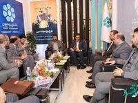 بازدید معاون وزیر تعاون، کار و رفاه اجتماعی از غرفه بانک توسعه تعاون