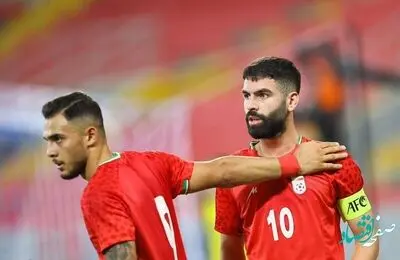 بازیکن سپاهان پرسپولیس را دور زد؟