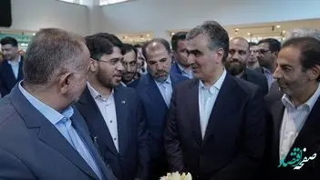 تقدیر رییس کل بانک مرکزی از حمایت‌های اشتغال آفرینی بانک کارآفرین