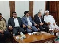 دیدار عیدانه جمعی از معاونان و مدیران سازمان منطقه آزاد قشم با علمای اهل سنت و مردم قشم