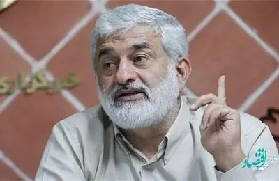 مهار تورم، بهتر از افزایش حقوق از طریق «رتبه بندی معلمان» است