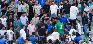 سلطان آبی‌ها با این حرف این فرد را منفجر کرد / واکنش جنجالی سلطان آبی ها به کتک خوردن دو هوادار استقلال 
