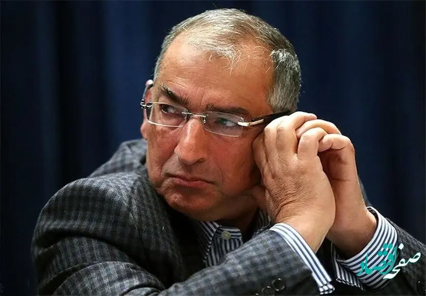 صادق زیبا کلام به یک سال حبس محکوم شد / جرم زیبا کلام چیست؟