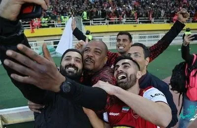 محمد عسگری در کادر فنی پرسپولیس ماندگار شد