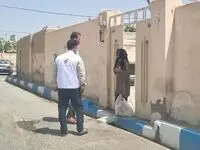 توزیع بسته‌های معیشتی در بین نیازمندان حاشیه شهر تهران