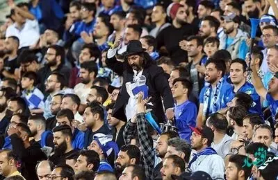 هواداران استقلال به وضعیت کنونی این باشگاه معترضند