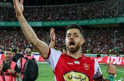 این تیکه جنجالی پورعلی‌گنجی پرسپولیس را کاملا منفجر کرد/ در پرسپولیس چه خبر است؟ 