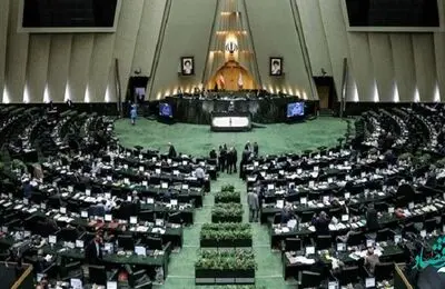 رقابتی شدن صنایع در برنامه هفتم جدی گرفته شود