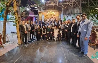 جلسه هم‌اندیشی مدیران ستادی با مدیران ارشد شبکه فروش شرکت