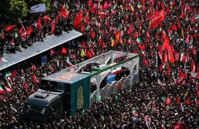 بازتاب تشییع میلیونی پیکر رهبر شهید انقلاب در رسانه‌های خارجی