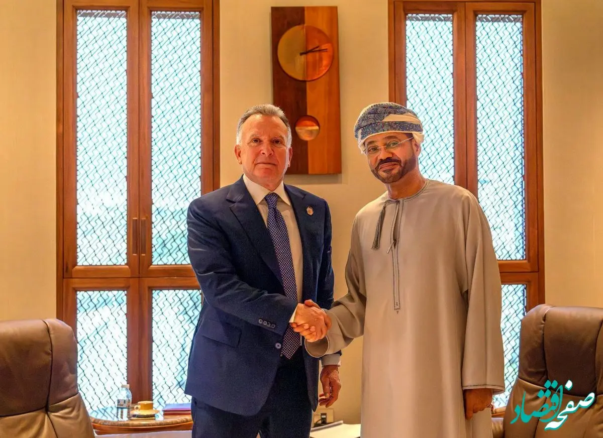 آکسیوس: عمان پیام آمریکا درباره مذاکرات هسته‌ای را به لاریجانی رساند