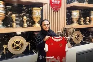 ۲ خرید رسمی و فوق العاده پرسپولیس رونمایی شد