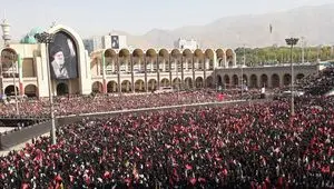 روایت یک وداع تاریخی؛ از اشک فرزندان رهبر شهید تا حضور گسترده مردم