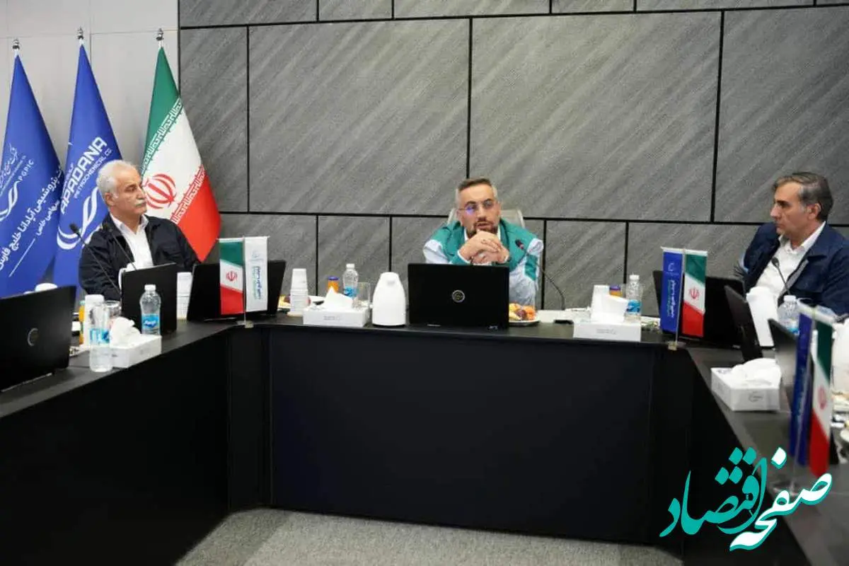 نجفی: از طرح‌های توسعه‌ای و تکمیل زنجیره ارزش متانول حمایت می‌کنم/ فخرایی: از همکاری مشترک با مبین استقبال می‌کنیم