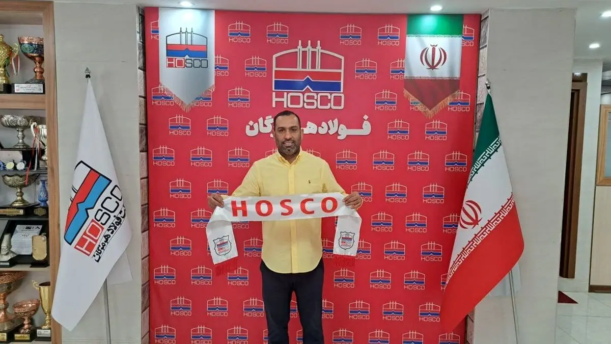 سیاوش اکبرپور سرمربی تیم فوتبال فولاد هرمزگان شد